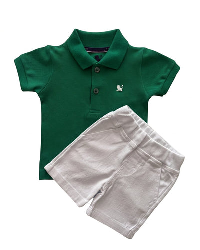 Conjunto Polo Verde e Bermuda Branca